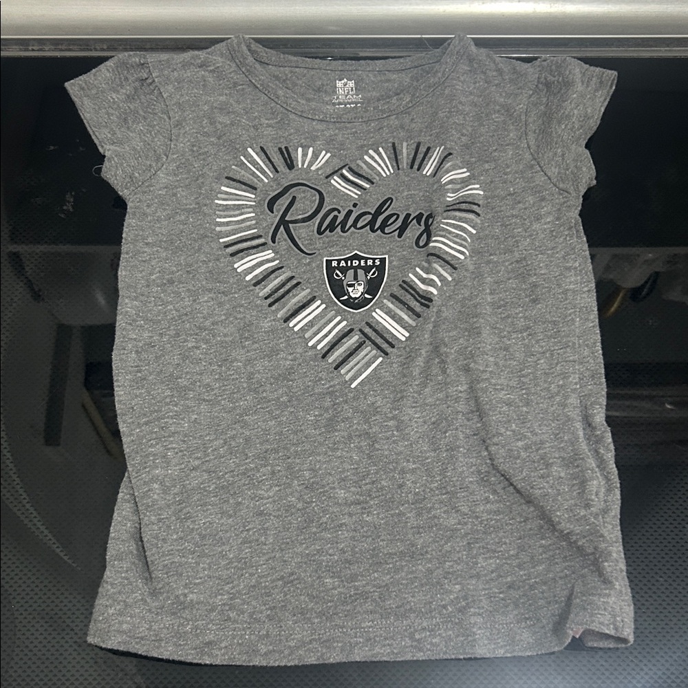 Girls 3T tshirt top tee raiders Oakland Las Vegas nfl football heart